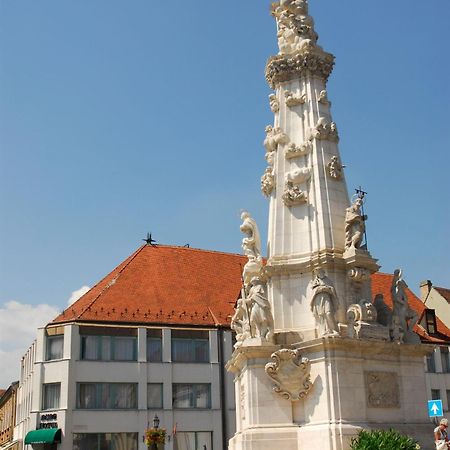 Burg Hotel Budapest Exterior foto
